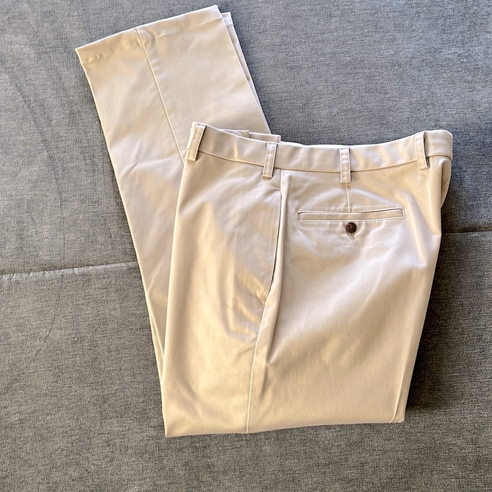 Orvis Cream Chinos